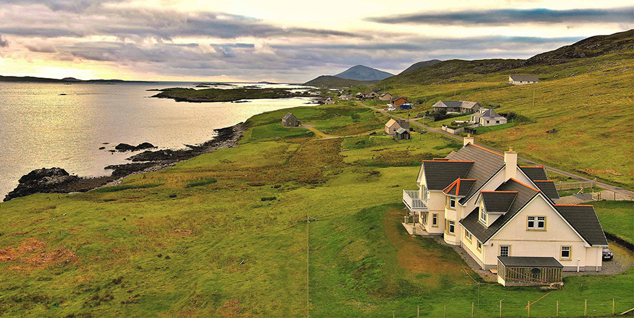 Sranndabhal B&B, a cosy house by the sea, set against the stunning backdrop of the sounds of Harris in Leverburgh, Isle of Harris.